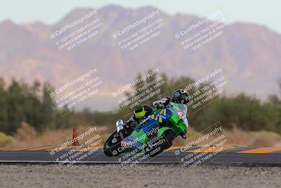 media/Sep-24-2022-CVMA (Sat) [[a45f954247]]/Race 13 Supersport Open/